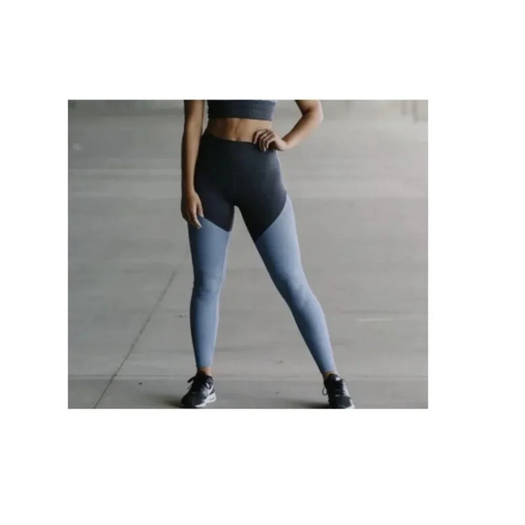 ZYIA Active Storm Parallel Luxe High Rise 7/8 length Blue Legging, Size 6-8 - Picture 1 of 13